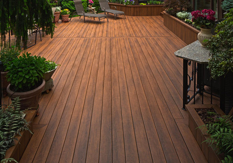 Decking in Mobile Alabama
